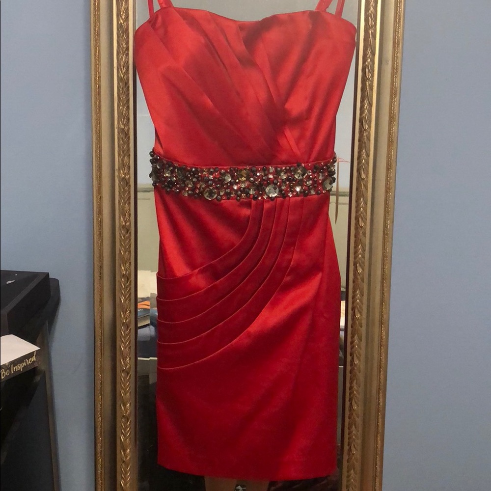 Faviana short formal red dress with jewel band